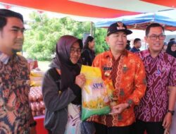 Pemkab Landak Gelar Gerakan Pasar Murah HUT Pemda Kab. Landak Ke-24 Tahun