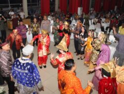 Bupati Paolus Hadi Bersama Forkompimda Hadiri Malam Badendang
