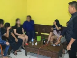 Belasan Pemandu Lagu (LC) di Cafe Malang terjaring Razia
