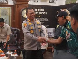 Gabungan Belasan Ormas Datangi Polrestabes Surabaya Nyatakan Komitmen Jogo Suroboyo Damai