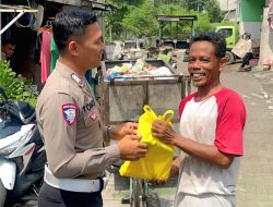 Unit BPKB satlantas polrestabes Semarang Beri Santunan, Wujud Kepedulian Polri untuk Masyarakat