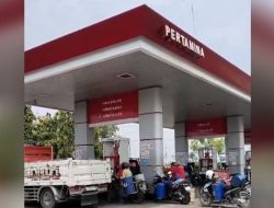Siang Malam SPBU. 54.622.18 Karang Geneng, Lamongan diduga sebagai sarang Mafia BBM Subsidi